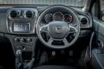 Dacia Logan MCV Stepway 2017 года (UK)